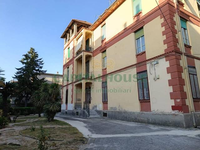 Appartamento in vendita a Caserta