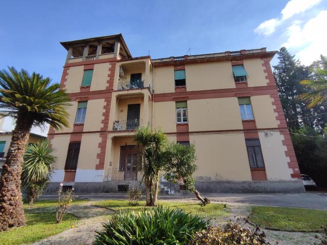 Appartamento in vendita a Caserta, Campania
