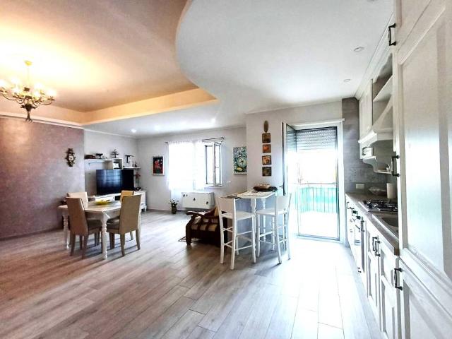Appartamento in vendita a Centro Storico, Caserta