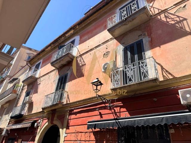 Appartamento in vendita a Centro Storico, Caserta