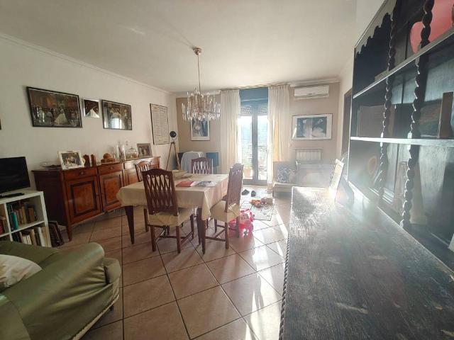 Appartamento in vendita a Centro Storico, Caserta