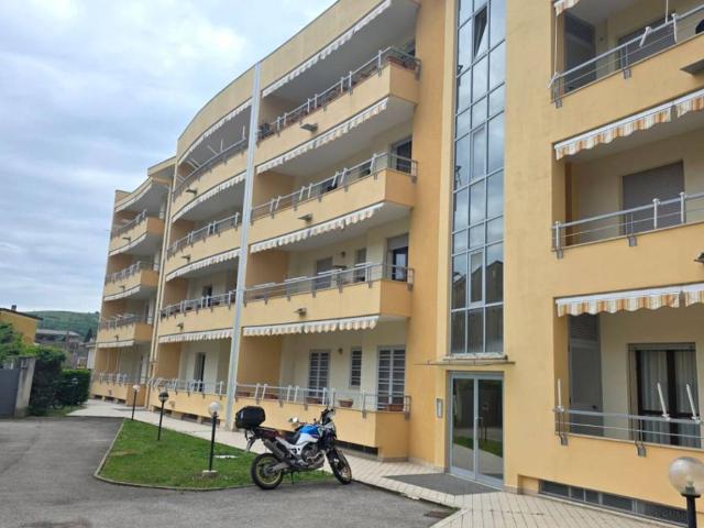 Appartamento in vendita a Caserta, Campania
