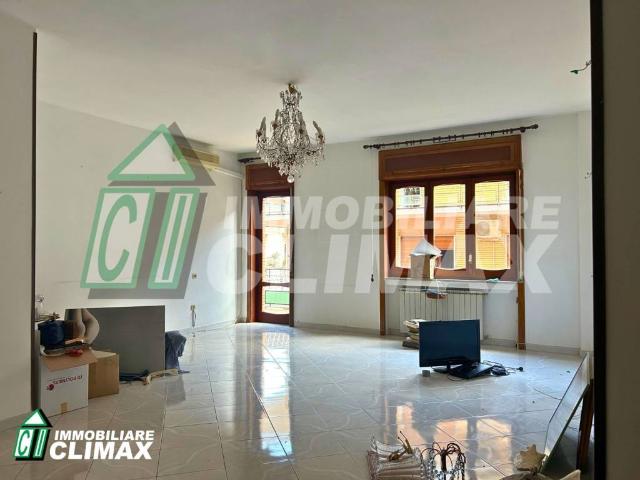 Appartamento in vendita a Centro Storico, Caserta