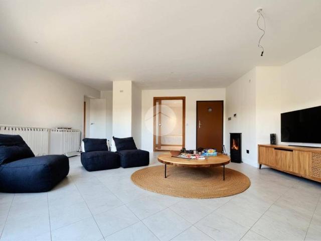 Appartamento in vendita a Caserta, Campania