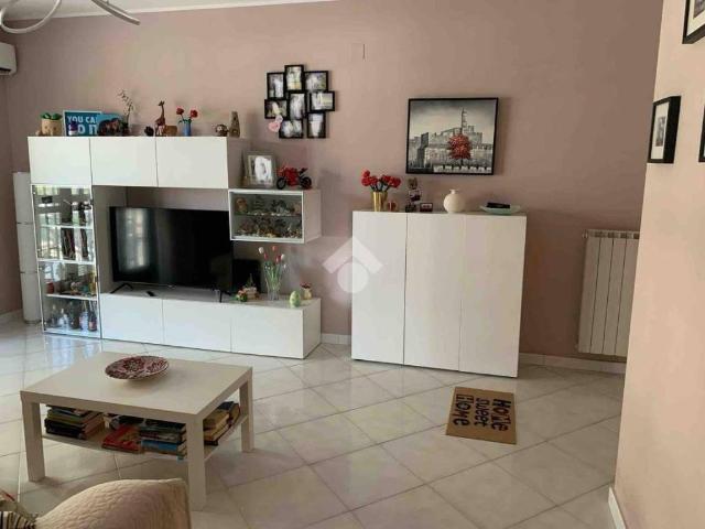 Appartamento in vendita a Caserta, Campania