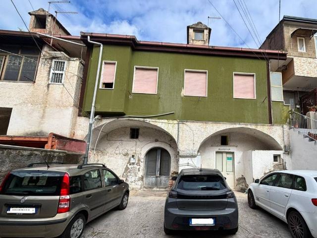 Appartamento in vendita a Mezzano, Caserta