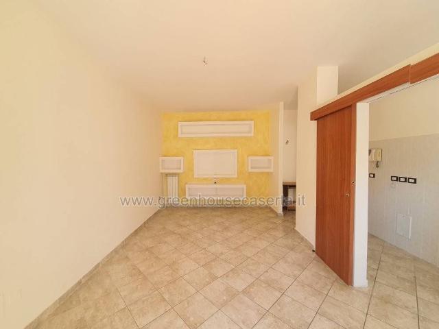 Appartamento in vendita a Casolla, Caserta