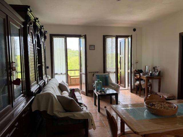 Appartamento in vendita a Appennino Reggiano, Re