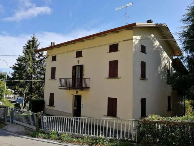 Appartamento in vendita a Appennino Reggiano, Re