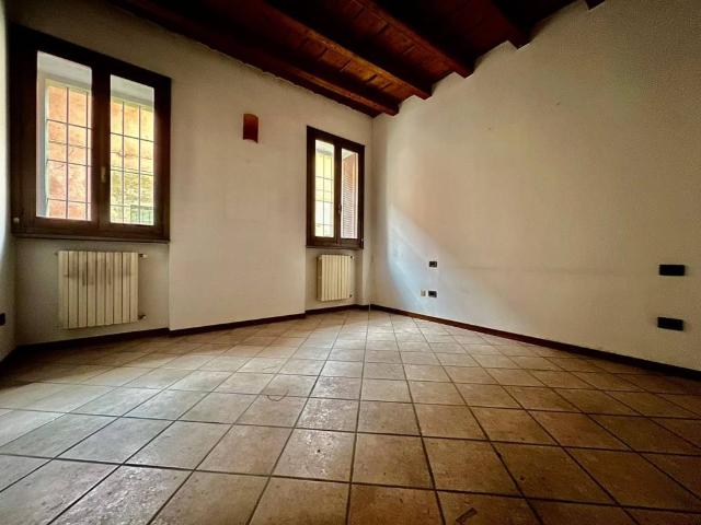 Appartamento in vendita a Casirate D'adda, Lombardia