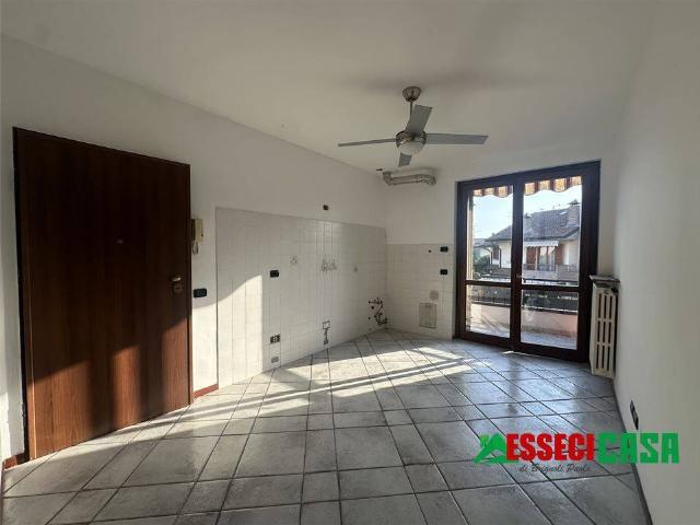Appartamento in vendita a Casirate D'adda, Lombardia