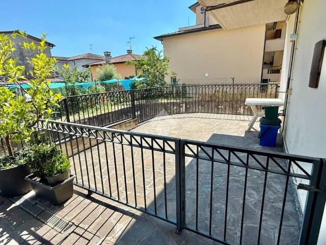 Appartamento in vendita a Casirate D'adda, Lombardia