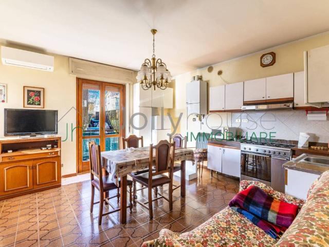 Appartamento in vendita a Casnigo, Lombardia