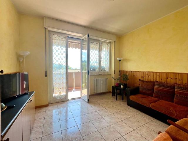Appartamento in vendita a Casnigo, Lombardia