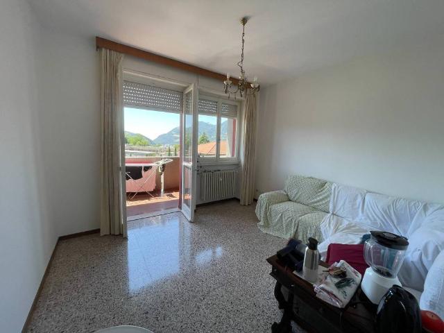 Appartamento in vendita a Casnigo, Lombardia