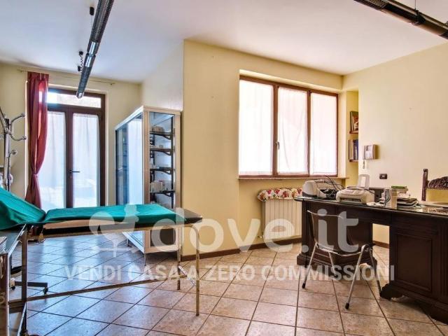 Appartamento in vendita a Casnigo, Lombardia