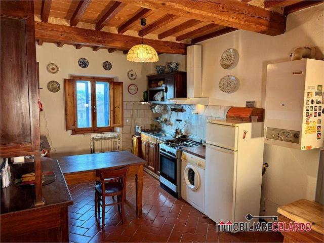 Appartamento in vendita a Casole D'elsa, Toscana