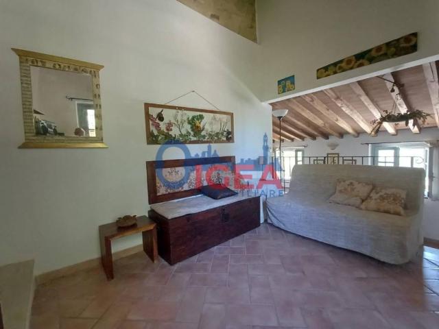 Appartamento in vendita a Casole D'elsa, Toscana