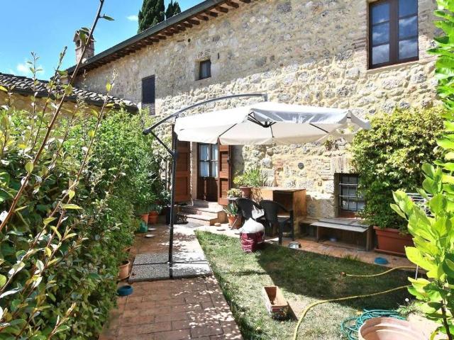 Appartamento in vendita a Lucciana, Casole d'Elsa