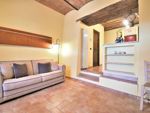 Appartamento in vendita a Casole D'elsa, Toscana