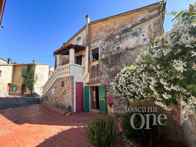 Appartamento in vendita a Casole D'elsa, Toscana