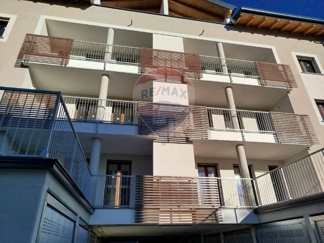 Appartamento in vendita a Casorate Primo, Lombardia