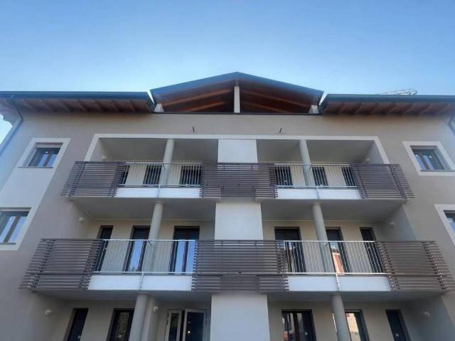 Appartamento in vendita a Casorate Primo, Lombardia