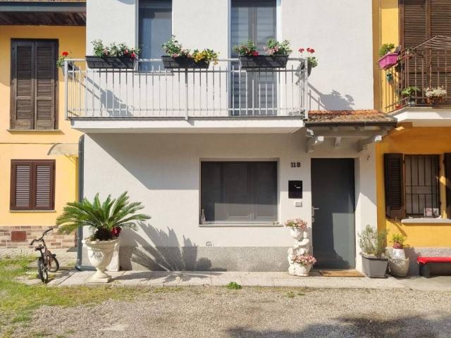Villa Indipendente in vendita a Casorate Primo, Lombardia