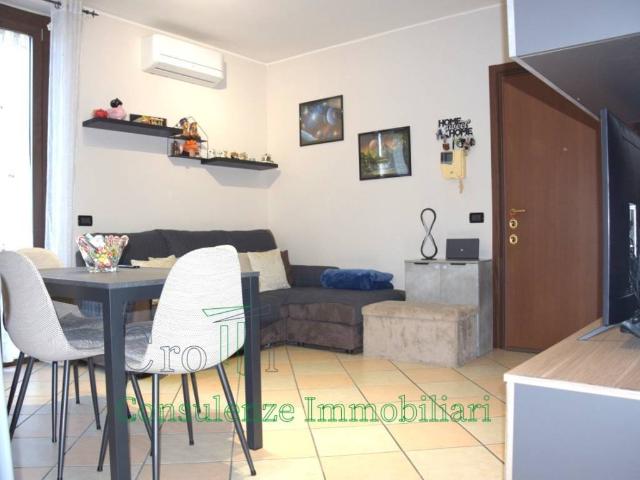 Appartamento in vendita a Casorate Primo, Pavia