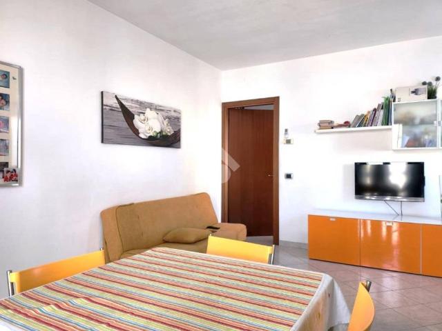 Appartamento in vendita a Casorezzo, Lombardia