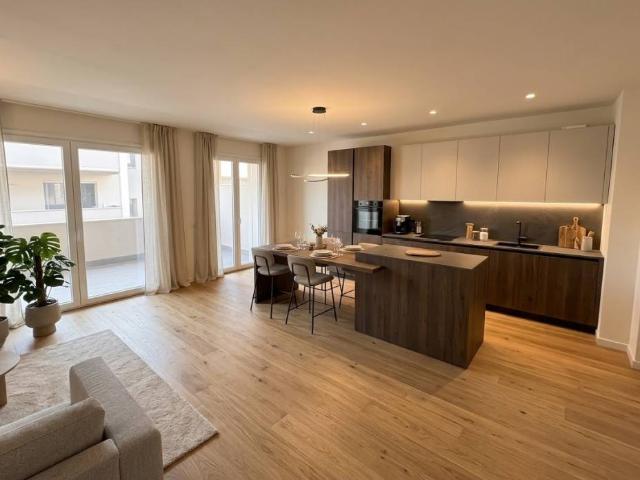 Appartamento in vendita a Casorezzo, Milano