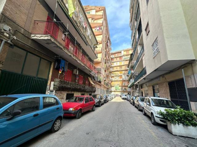 Appartamento in vendita a Casoria, Campania