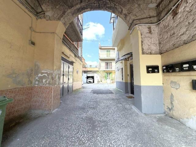 Appartamento in vendita a Casoria, Campania