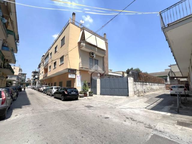 Appartamento in vendita a Casoria, Napoli