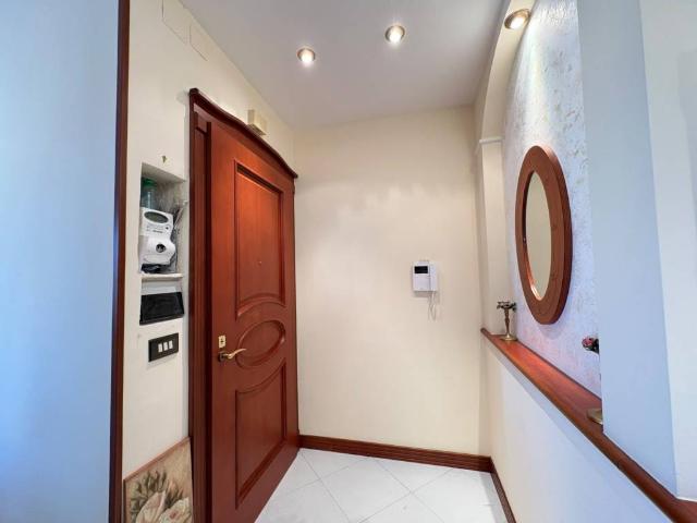 Appartamento in vendita a Casoria, Napoli