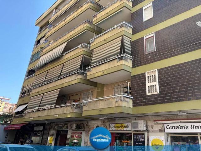 Appartamento in vendita a Casoria, Campania