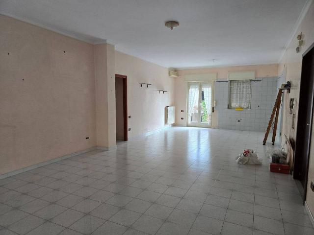 Appartamento in vendita a Casoria, Campania