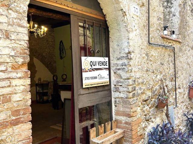 Appartamento in vendita a Casperia, Rieti