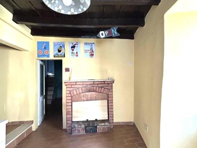 Appartamento in vendita a Casperia, Rieti