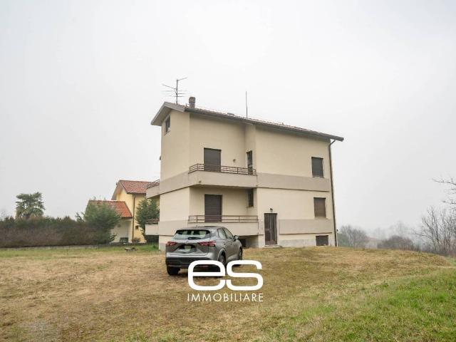 Appartamento in vendita a Cassago Brianza, Lombardia