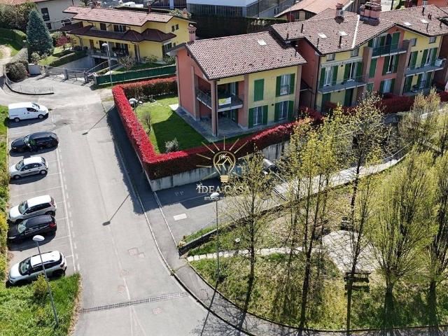 Appartamento in vendita a Oriano, Cassago Brianza