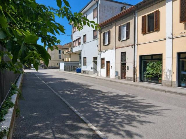 Appartamento in vendita a Cassano D'adda, Lombardia