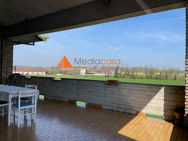 Appartamento in vendita a Cassano D'adda, Lombardia