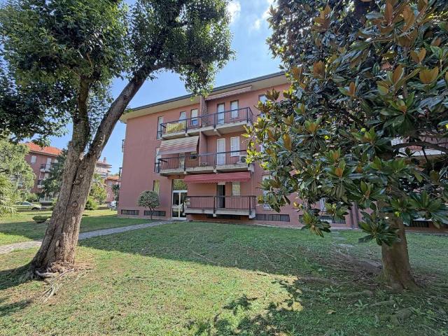 Appartamento in vendita a Cassano D'adda, Lombardia