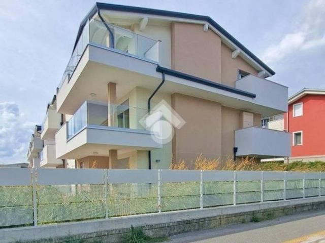 Appartamento in vendita a Cassano D'adda, Lombardia