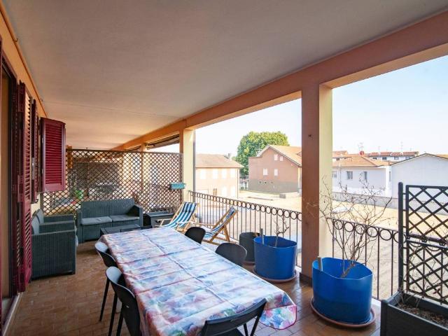 Appartamento in vendita a Cassano D'adda, Lombardia