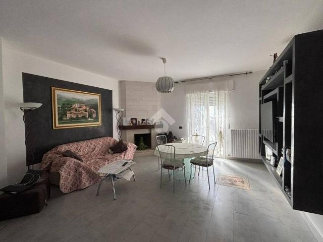 Appartamento in vendita a Puglia, Bari