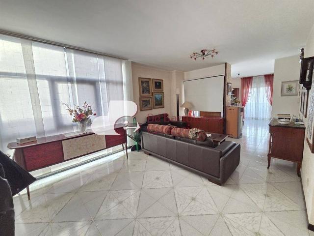 Appartamento in vendita a Puglia, Bari