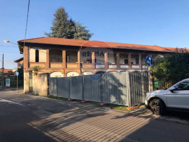 Villa Indipendente in vendita a Boschirolo, Cassano Magnago