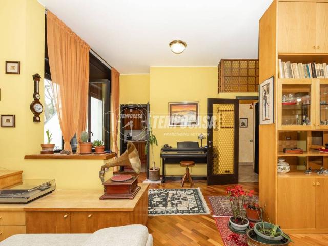 Appartamento in vendita a Camporicco, Cassina De' Pecchi